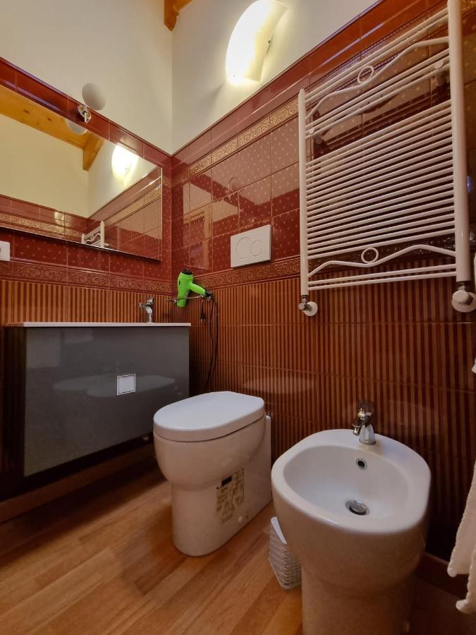 Apartments Amica Taranto Luaran gambar